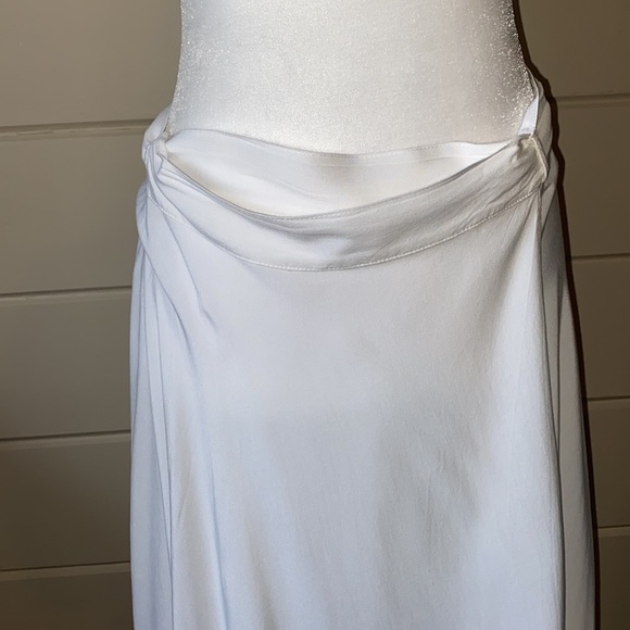TYSA Wrap Skirt in Off White Size 2/3 - Picture 7 of 17